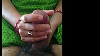 Detailed Handjob Leading To Cumshot