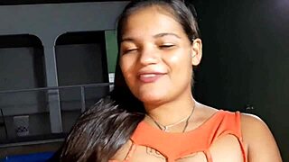 i met a doctor who likes pussy and licked her