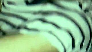 Gadis Remaja India Seksi Kasih Blowjob Panas Dengan Skill