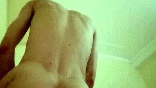 My wife is so naughty with her pussy and facial