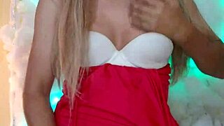 Transexual Caliente En Rojo