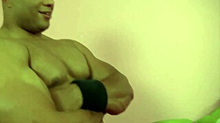 Lizzie Tucker Thirsty For Big Black Cock