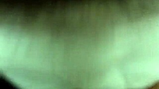 milf gets her pussy licked and eaten in oral session