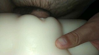 very nice pussy lets me have close up fun