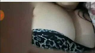 Brazilian Married Woman Shows Herself On Cam4