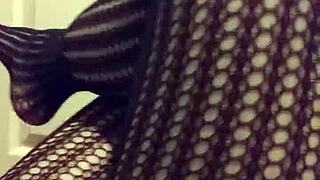 stockings fetish in 20170410 230701