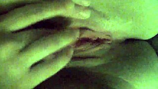 Girlfriend fingering her wet pussy?