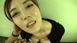 Sucías asiáticas recogidas para juego salvaje con juguetes Parte 11