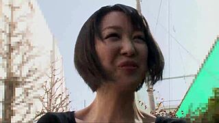 طالبات يابانيات يتفلتون في نيك جماعي بعد الحصة