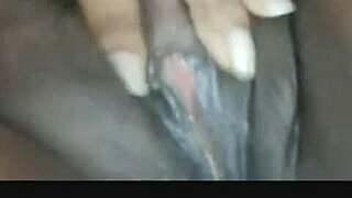 i watch cam girl bavani on webcam