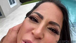 i'm big butt latin milf julianna vega gettin a big dick poundin from j mac.