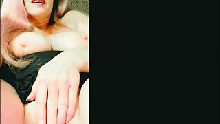 Třu si kundu na mobilu pov.