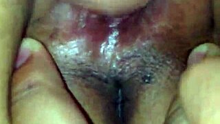 Wife playing herself in squirt movie