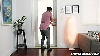 Milf Havana Bleu Feels Intense Pleasure In Rough Doggystyle Fuck