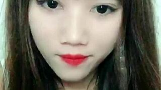 Vietnamese girl on uplive talkshow livestream with sexy asian korean webcam