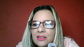 Discovering my attractive biological mother in erotic encounter