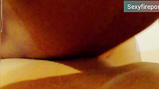 Passionate sex solves the problems of amateur couple