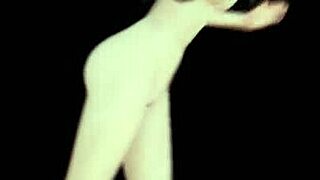 Sakura Gokuraku Jodo Performs Naked Dance As Japanese Girl In Anime Hentai With Wet Pussy And Tits