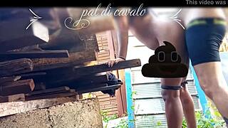 No Aniversário do Meu Amigo Fodi Sua Gostosa no Quintal