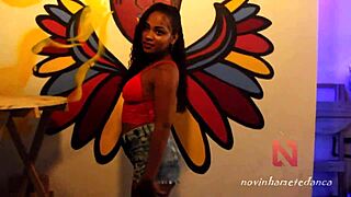 Slut dancing and throwing ass against the wall in a wild teen party