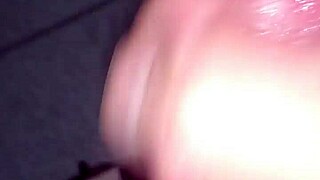 Para Una Amiga En Masturbación