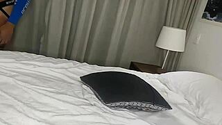 uma orgia entre amigos cheia de emo��es intensas e conex��es profundas