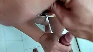 Samuka Ventura comes and makes her boyfriend take a blowjob before he pisses on her