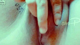 closeup amateur intimate fingering and rubbing session