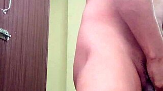 Deshi guy intensely sucks young ass in homemade video