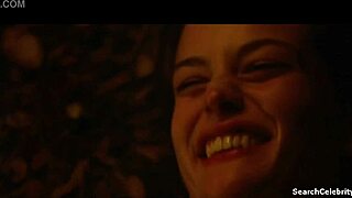 Liv Tyler häikäisee Stealing Beauty -käsiseksi-kohtauksessa