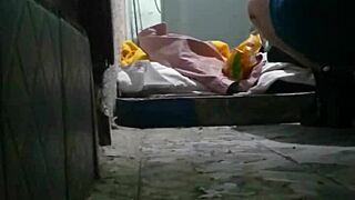 esta chica lo sabe menear