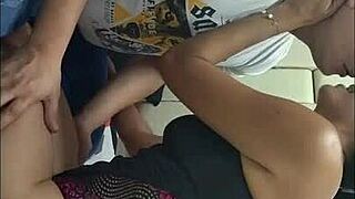 aprovecho que mi madrastra esta sola