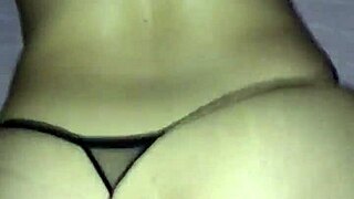 A Chinese woman with a big buttocks performs the act like dogs