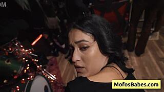 i watched nia bleu at the concert.