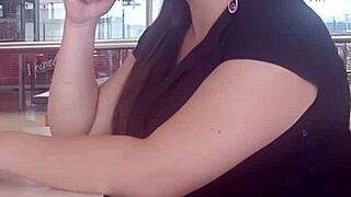 Upss Agujero Equivocado Por El Culo A La Milf Del Centro Comercial Sexo Anal Casero Y Real Termina Con Su Culo Lleno De Semen 1