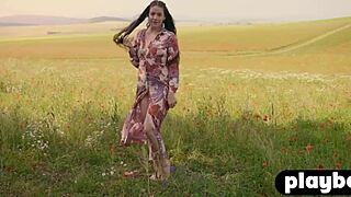 Playboy3 Com - Stunning Joy Draiki Poses Perfectly