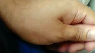 jerkin it to some amateur gay bj