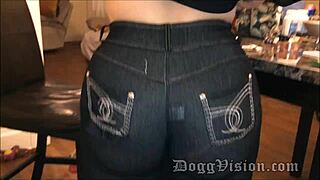 Cheating wife sucks bbc without minding the camera?