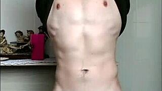 Milf gostosona gostou do meu pau que deu seu cu pra mim provar