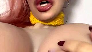 Goddess in glasses gives jerk off instructions.