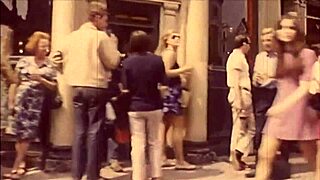 glamorous lesbians lick pussy in duo