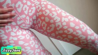 i’m cumming hard in my panties after rubbing my smooth pussy in yoga pants. can’t stop with this wild thai vibe in the usa!