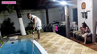 N�o Tive Dinheiro Para Pagar O Limpador De Piscina Mas Em Troca Deixei Ele Comer Meu Cusinho Com Pau Grande Alex Lima Oficial