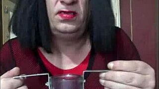 Bisexual crossdresser fills himself up part 1.