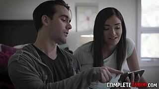 Teen Cock Jerking Turns Into Extreme Railing!