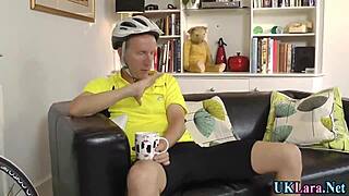 Classy Brit Milf in Heels Gets Spunked Stockings with Big Cock Facial Outdoors.