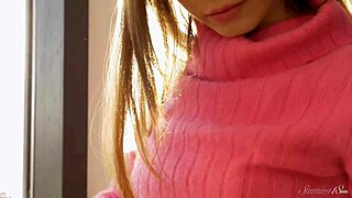 Wow, Hanka's Wet Cunt Shines by the Window!