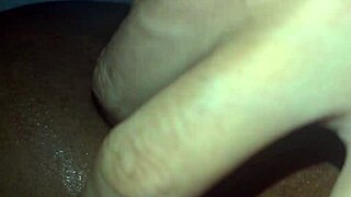 Is This Travesti Eating The Novinho In A Provocative Way?