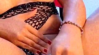 i love when she lets me cum in her mouth during pussy masturbation