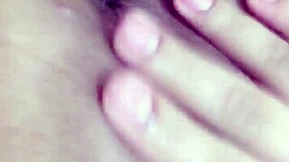 Woke Up Horny and Masturbated Fat Pussy Until Cumming Good